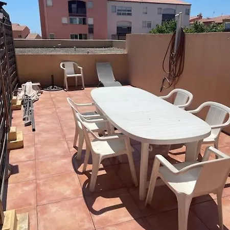 Le Saint-clair Terrasse Centre Port Cap-agde Appartement *